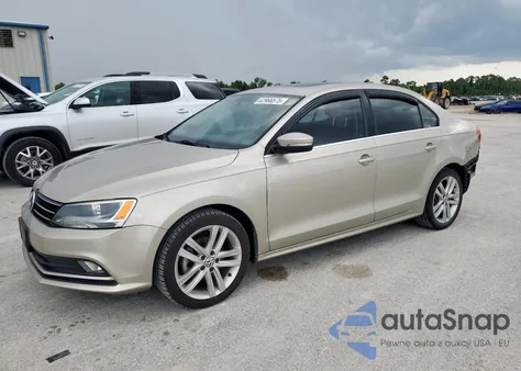 2015 Volkswagen Jetta Tdi z USA, uszkodzony, nr VIN 3VWLA7AJ3FM306865